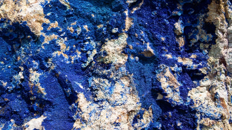 A photo of a real lapis lazuli pattern