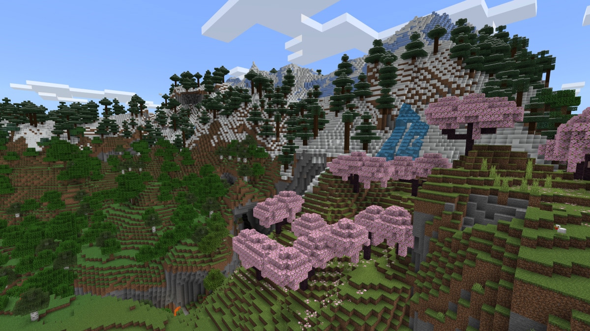 Minecraft 中白雪皚皚的山坡上長滿了橡木、松木和櫻花木。
